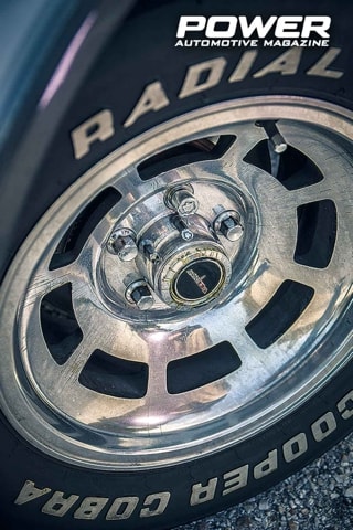 Power Classic: Chevrolet Corvette Stingray C3 410Ps